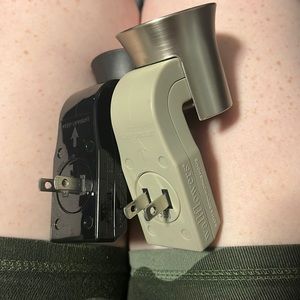 2 wallflower plug ins from bath and body works
